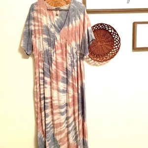 NWOT Knox Rose Tie Dye Maxi Dress